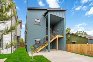 316 Clearwater St, Houston, TX 77029 - Photo 2