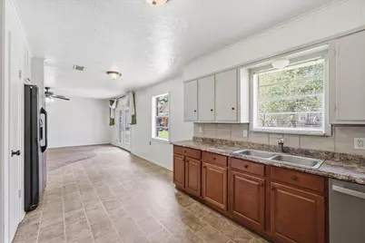 118 8th Avenue, Nederland, TX 77627 - Photo 4