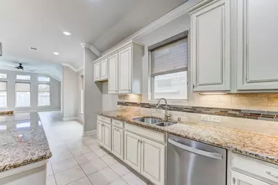 4804 Ladona Court, League City, TX 77573 - Photo 22