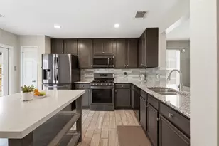 21110 Bridge Springs Ln, Katy, TX 77449 - Photo 14