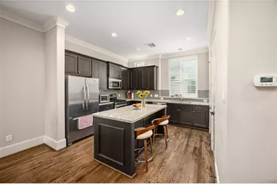 2423 Beall Street, Houston, TX 77008 - Photo 6