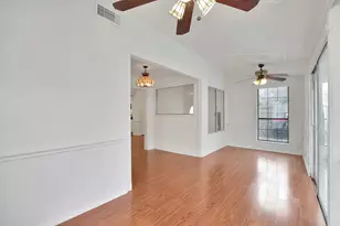 7619 Lemma Dr, Houston, TX 77041 - Photo 18