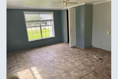 208 E Pecan Lane, Clute, TX 77531 - Photo 10
