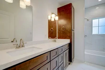 2133 Naomi Street #B, Houston, TX 77054 - Photo 10