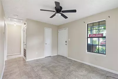 817 Chihuahua Street, Lockhart, TX 78644 - Photo 12