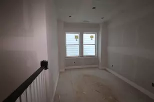 16021 Hayes Pk Dr, Houston, TX 77079 - Photo 10