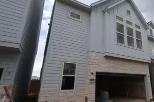 16021 Hayes Pk Dr, Houston, TX 77079 - Photo 2