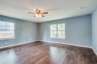 419 E 42nd Street, Houston, TX 77022 - Photo 20