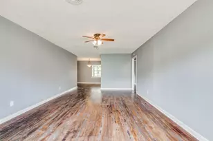 419 E 42nd St, Houston, TX 77022 - Photo 8