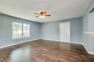 419 E 42nd St, Houston, TX 77022 - Photo 30