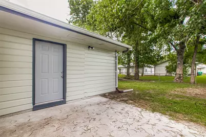 419 E 42nd Street, Houston, TX 77022 - Photo 28