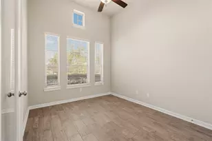 1227 Carswell Grove Dr, Missouri City, TX 77459 - Photo 4