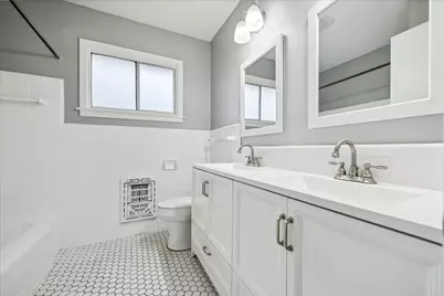 5237 Maple Street, Bellaire, TX 77401 - Photo 10