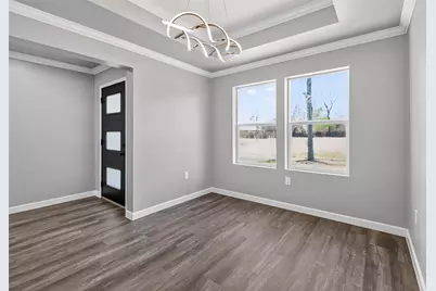 604 Jefferson Avenue, Cleveland, TX 77327 - Photo 8