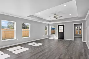 604 Jefferson Ave, Cleveland, TX 77327 - Photo 14