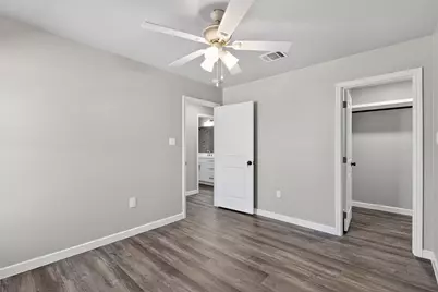 604 Jefferson Avenue, Cleveland, TX 77327 - Photo 22