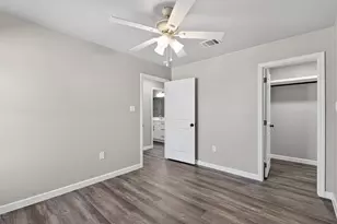 604 Jefferson Ave, Cleveland, TX 77327 - Photo 22