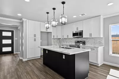 604 Jefferson Avenue, Cleveland, TX 77327 - Photo 10