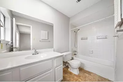 7700 Creekbend Drive #88, Houston, TX 77071 - Photo 8