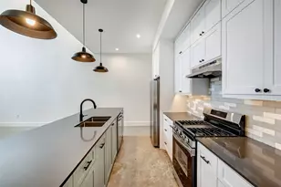 1717 Airline Dr, Houston, TX 77009 - Photo 10