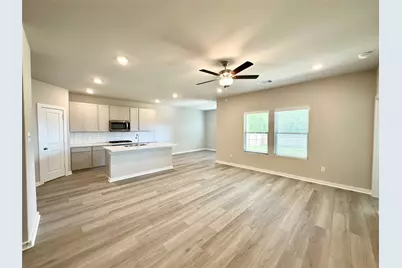 12324 Ridge Top Court, Conroe, TX 77304 - Photo 4