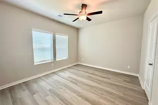 12324 Ridge Top Ct, Conroe, TX 77304 - Photo 10