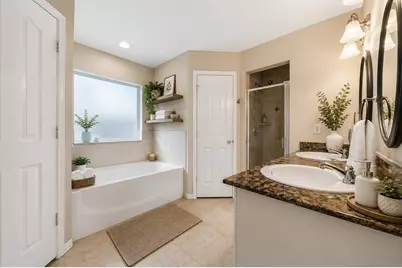 411 Shawnee Drive, Conroe, TX 77316 - Photo 8