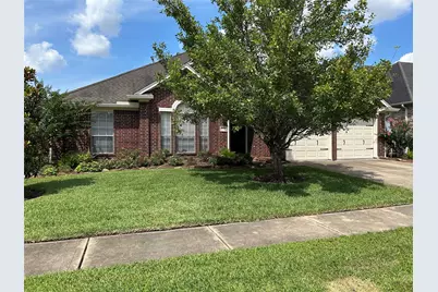 1203 Lake Shore Drive, Pearland, TX 77581 - Photo 1
