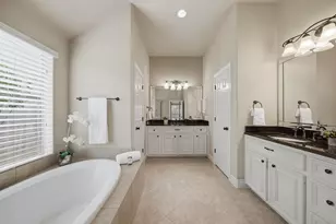 527 Jordan Creek Ct, League City, TX 77573 - Photo 34
