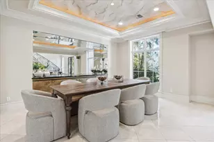 608 Little John Ln, Houston, TX 77024 - Photo 20