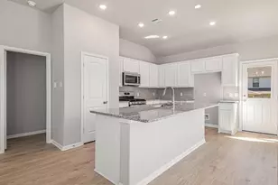11412 Natalia Ln, Willis, TX 77318 - Photo 10