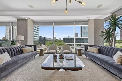1901 Post Oak Boulevard #505, Houston, TX 77056 - Photo 2