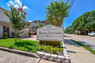 1829 Augusta Dr, Houston, TX 77057 - Photo 2