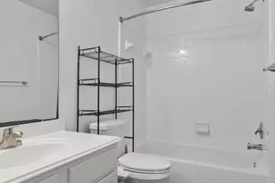 10 Jenny Wren Ct, The Woodlands, TX 77382 - Photo 38