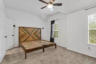 10 Jenny Wren Ct, The Woodlands, TX 77382 - Photo 22