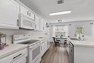 10 Jenny Wren Ct, The Woodlands, TX 77382 - Photo 14