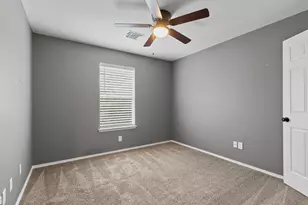 10 Jenny Wren Ct, The Woodlands, TX 77382 - Photo 34