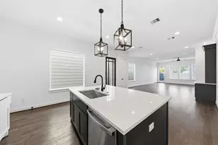 819 W 19th St, Houston, TX 77008 - Photo 16