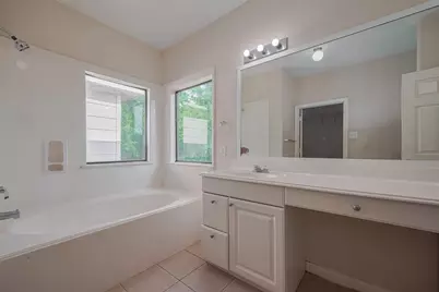 11214 Palmsprings Drive, Houston, TX 77034 - Photo 14