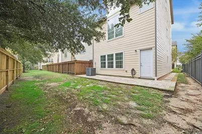 888 Fisher Street, Houston, TX 77018 - Photo 26