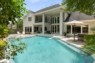 106 Fairbranch Circle, The Woodlands, TX 77382 - Photo 2