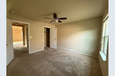 160 Voss S, Kyle, TX 78640 - Photo 6
