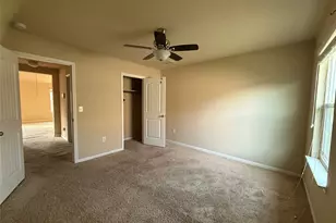 160 Voss S, Kyle, TX 78640 - Photo 6