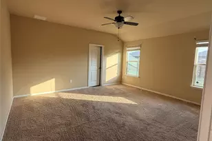160 Voss S, Kyle, TX 78640 - Photo 8