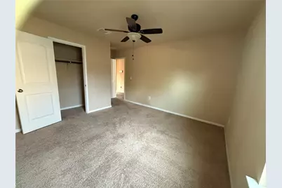 160 Voss S, Kyle, TX 78640 - Photo 10