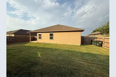 160 Voss S, Kyle, TX 78640 - Photo 12