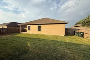160 Voss S, Kyle, TX 78640 - Photo 12