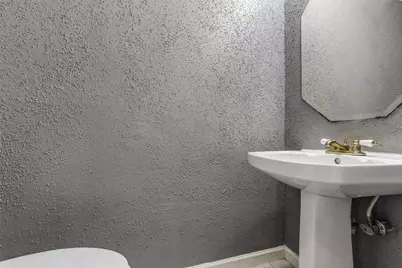 16415 Dawncrest Way, Sugar Land, TX 77498 - Photo 10