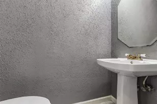 16415 Dawncrest Way, Sugar Land, TX 77498 - Photo 10