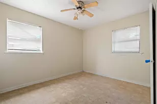 7410 Lindencrest St, Houston, TX 77061 - Photo 40